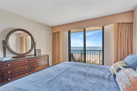 $725,000 | 300 Ocean Trail Way, Unit 1008, Jupiter, FL 33477