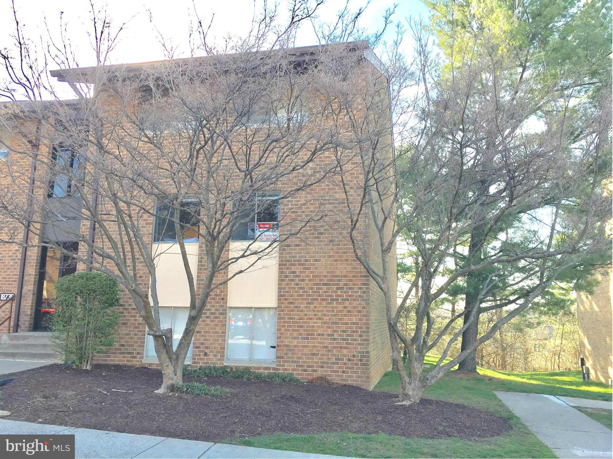18736 Walkers Choice Road, Unit 4 Gaithersburg, MD 20886 - Photo 1 of 30 Front