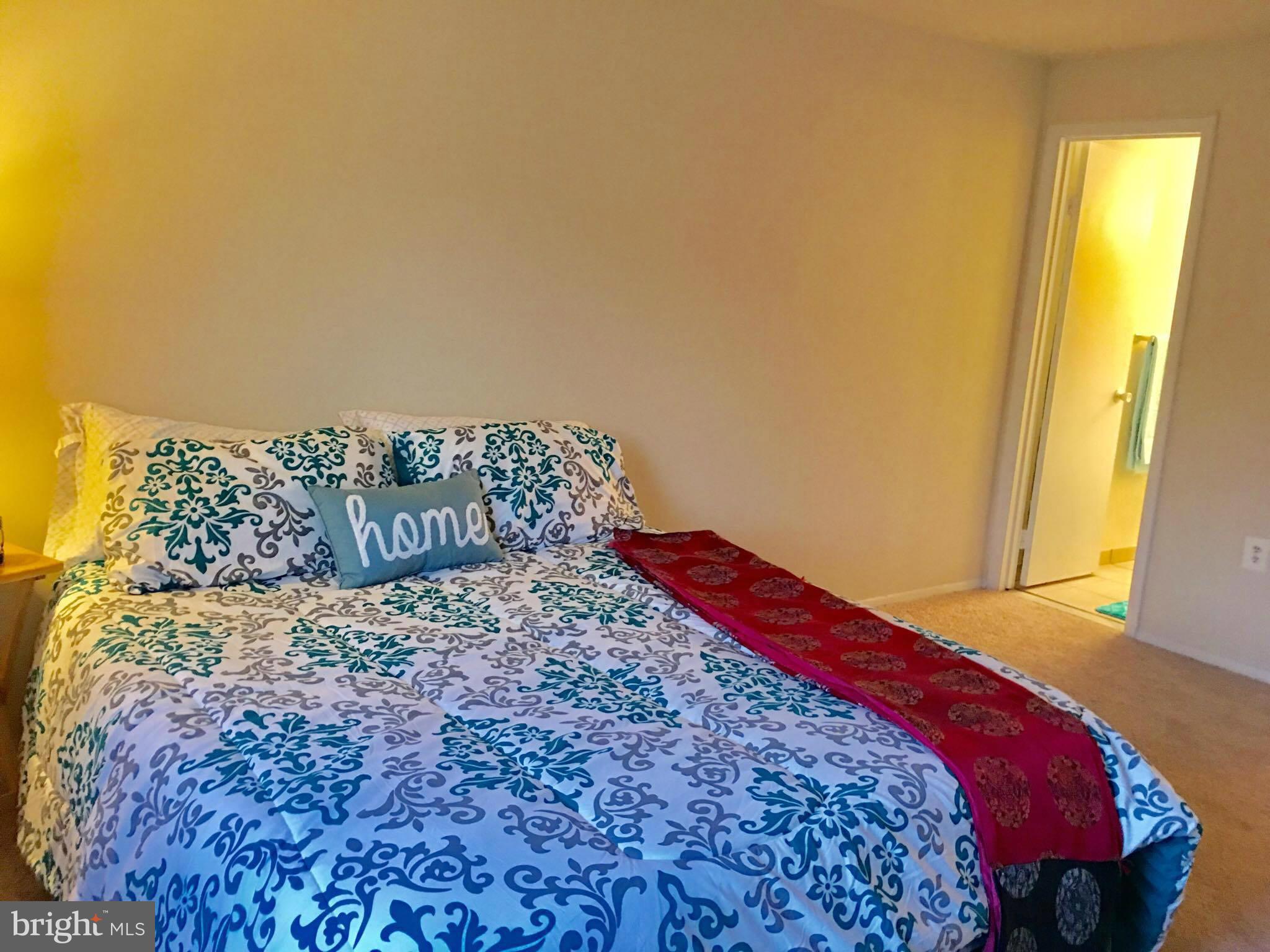 18736 Walkers Choice Road, Unit 4 Gaithersburg, MD 20886 - Photo 13 of 30 Bedroom (Master)