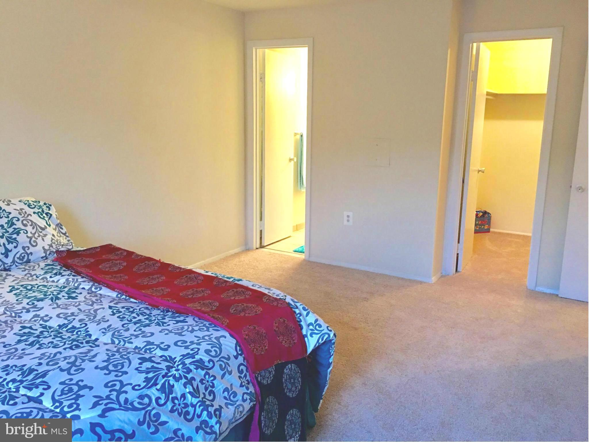 18736 Walkers Choice Road, Unit 4 Gaithersburg, MD 20886 - Photo 14 of 30 Bedroom (Master)
