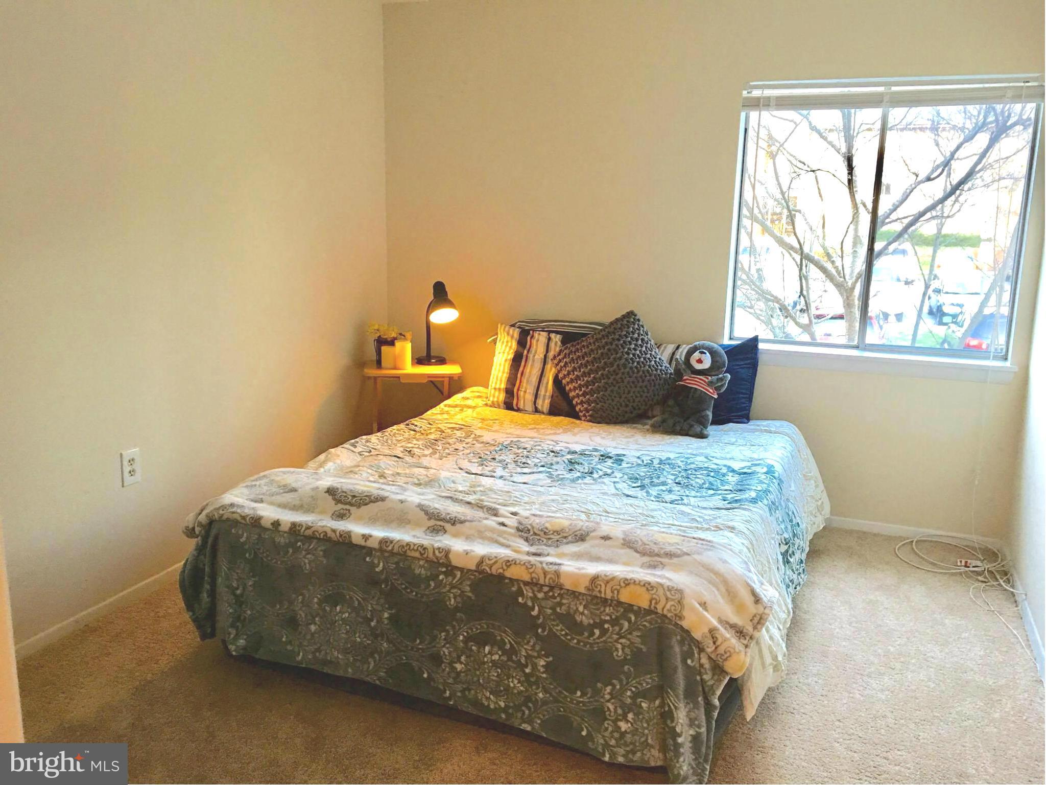 18736 Walkers Choice Road, Unit 4 Gaithersburg, MD 20886 - Photo 17 of 30 Bedroom2