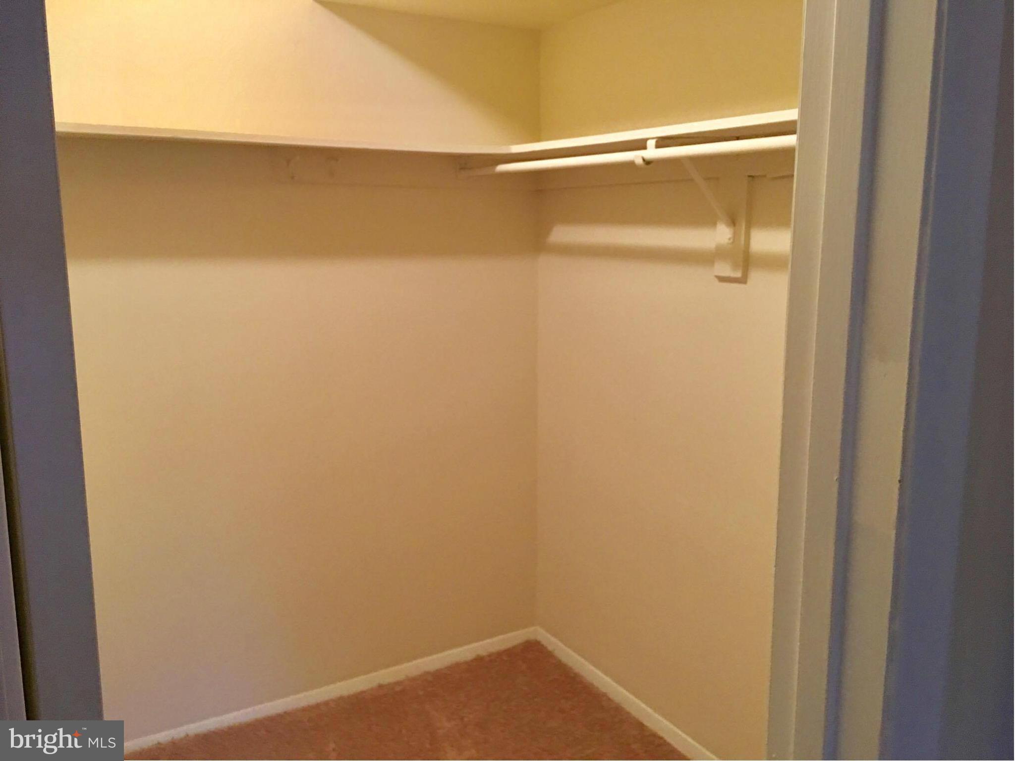 18736 Walkers Choice Road, Unit 4 Gaithersburg, MD 20886 - Photo 30 of 30 Walk-in closet