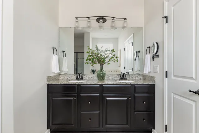 $989,000 | 6050 Huntmere Avenue, Franklin, TN 37064