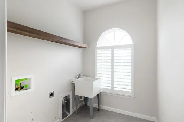 $989,000 | 6050 Huntmere Avenue, Franklin, TN 37064