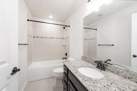 $949,900 | 6050 Huntmere Avenue, Franklin, TN 37064