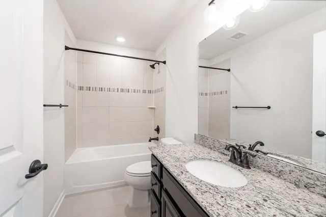 $989,000 | 6050 Huntmere Avenue, Franklin, TN 37064