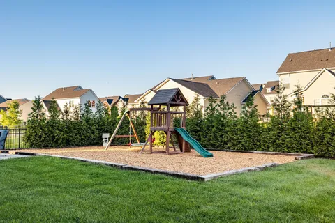 $949,900 | 6050 Huntmere Avenue, Franklin, TN 37064