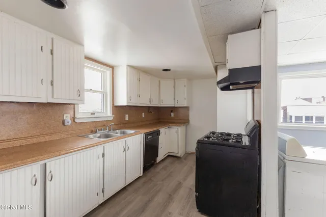 $175,000 | 4 Congress Street, Cohoes, NY 12047