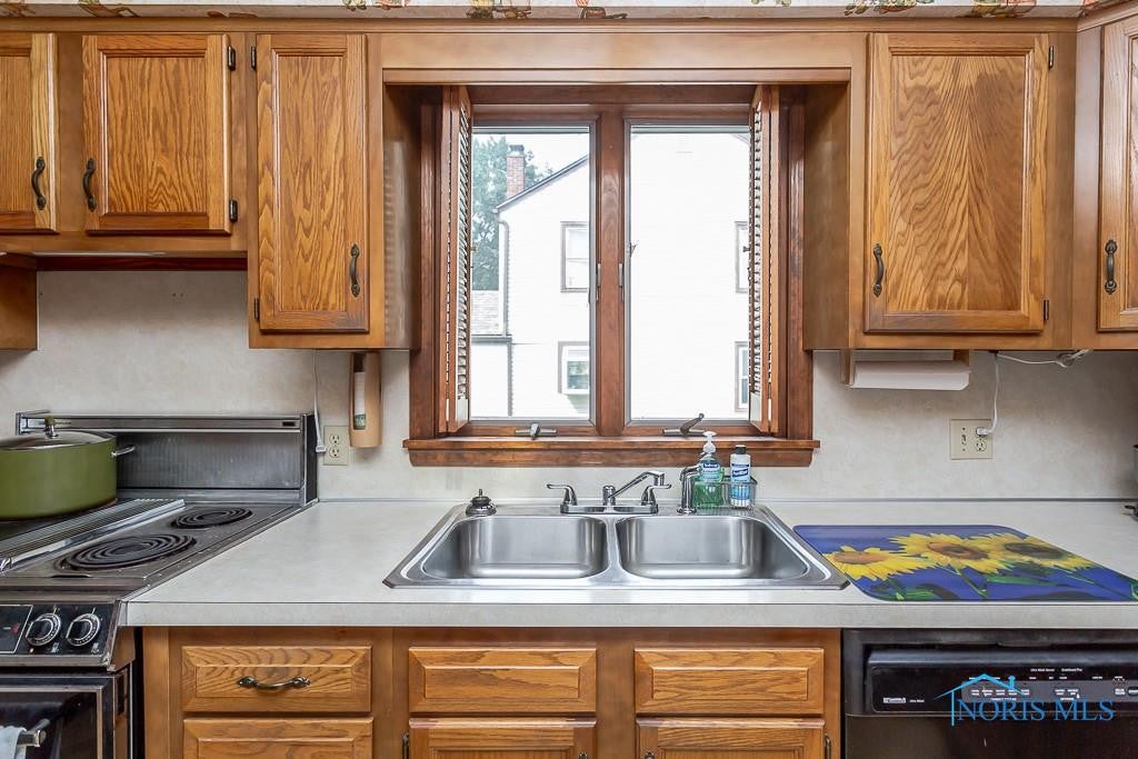1034 Schmidlin Road Oregon, OH 43616 - Photo 23 of 46 Gallery Image 23