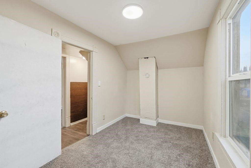 2114 East 4th Avenue Spokane, WA 99202 - Photo 23 of 31