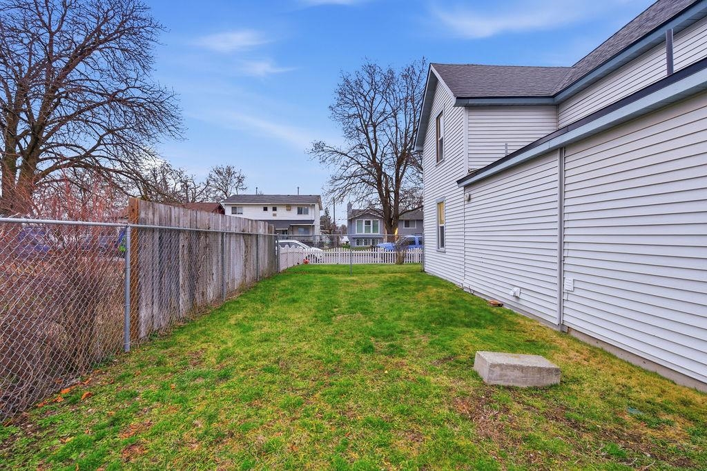 2114 East 4th Avenue Spokane, WA 99202 - Photo 27 of 31