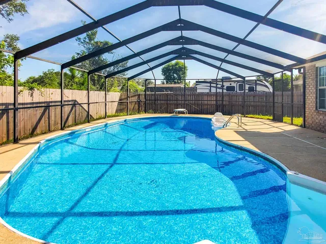 $2,200 | 412 Bay Oaks Drive, Pensacola, FL 32506