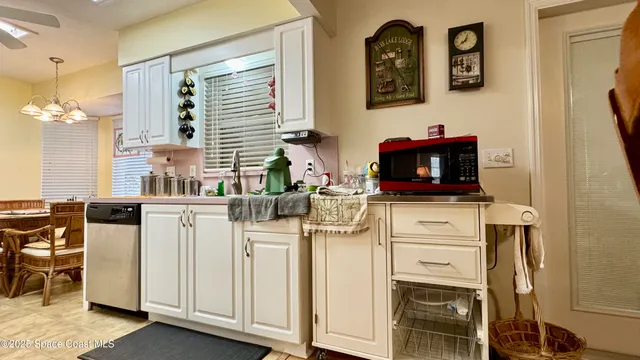 $349,900 | 175 Chaloupe Terrace, Sebastian, FL 32958