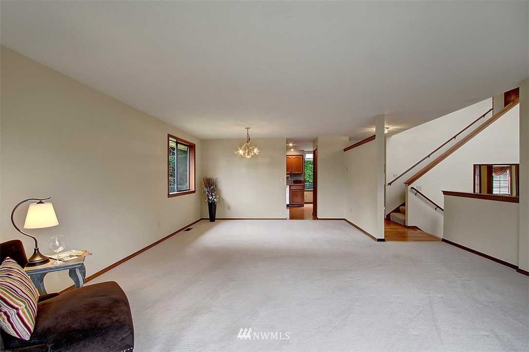 2406 241st Street Southeast Bothell, WA 98021 - Photo 2 of 22
