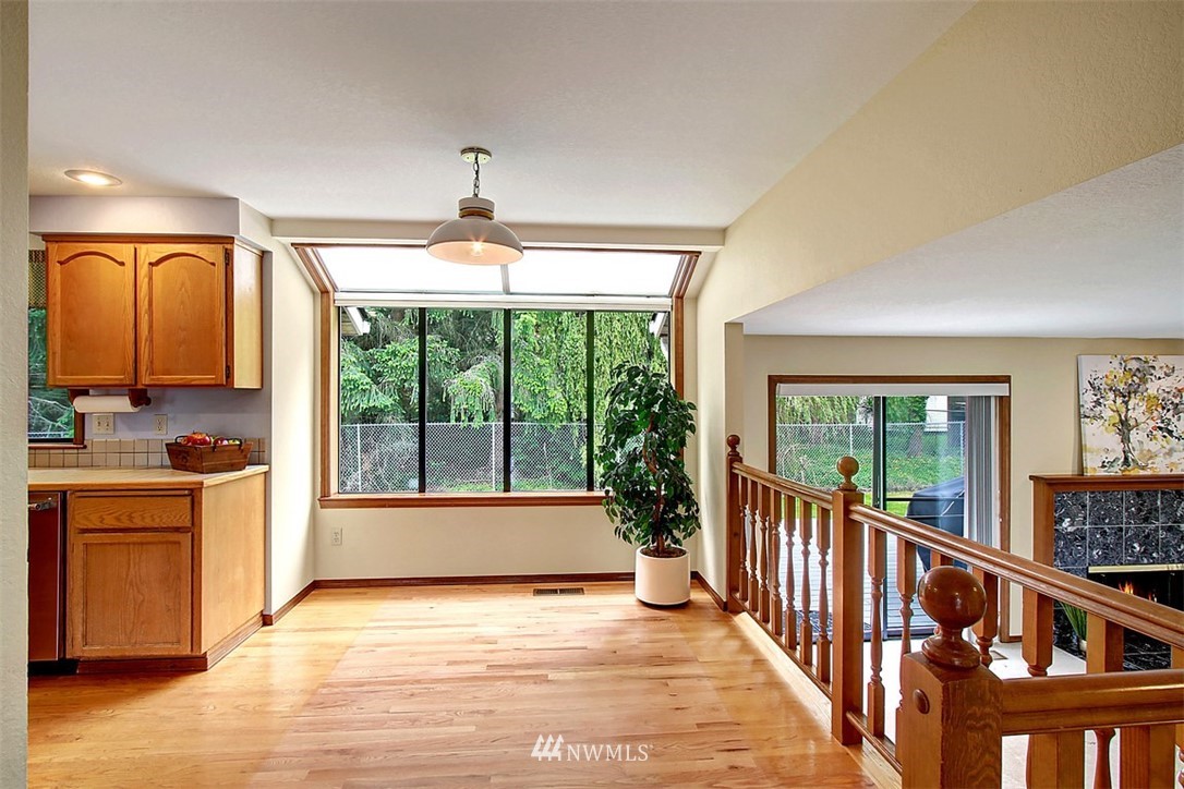 2406 241st Street Southeast Bothell, WA 98021 - Photo 4 of 22