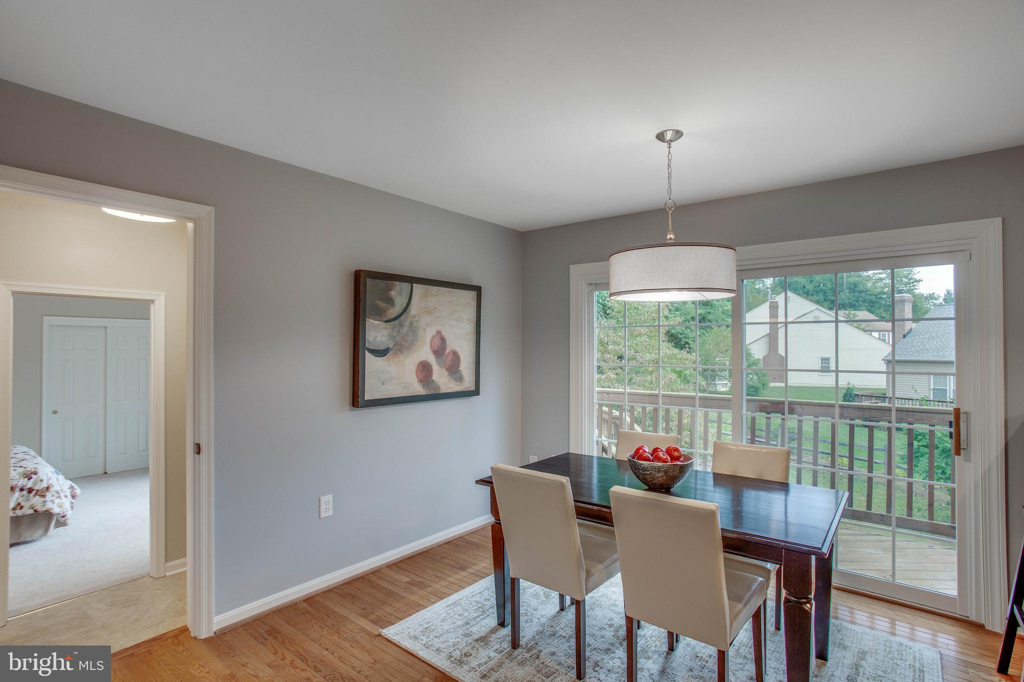 10170 Wavell Road Fairfax, VA 22032 - Photo 14 of 53 And a large eat-in table space.