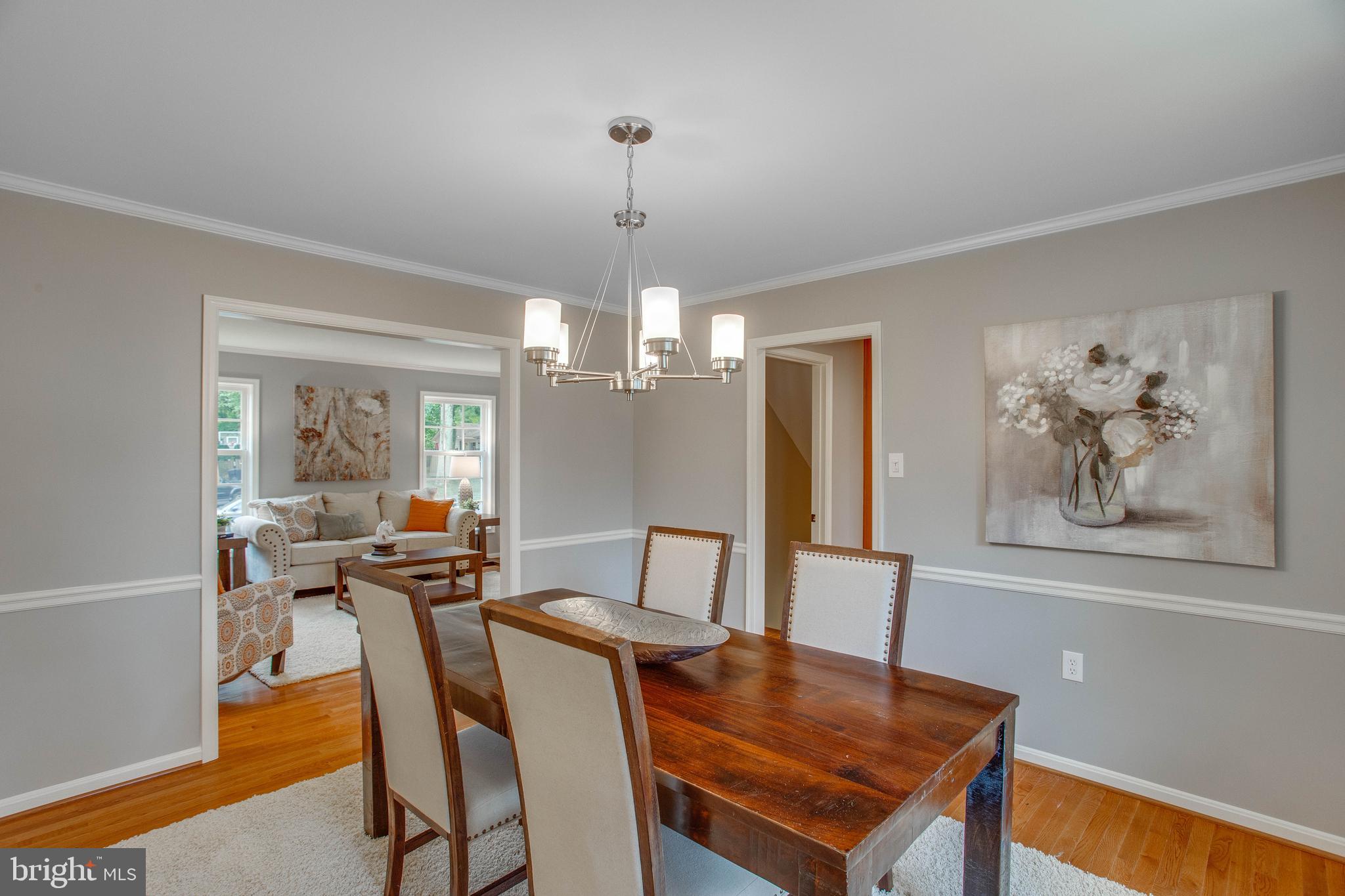 10170 Wavell Road Fairfax, VA 22032 - Photo 8 of 53 With more hardwoods in here.