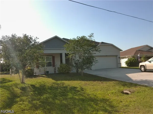 $2,200 | 177 Castile Court, Punta Gorda, FL 33983