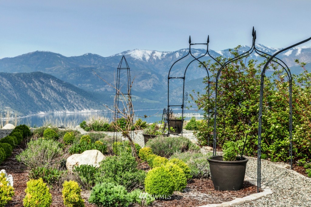 630 Boyd Road Chelan, WA 98816 - Photo 22 of 23 Gallery Image 22