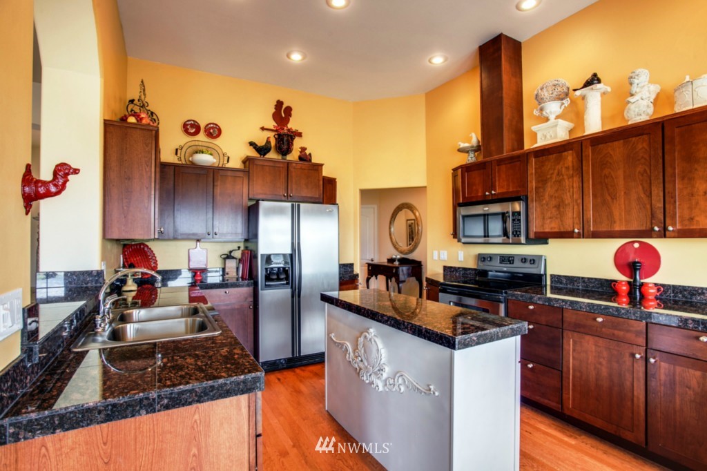 630 Boyd Road Chelan, WA 98816 - Photo 8 of 23 Gallery Image 8