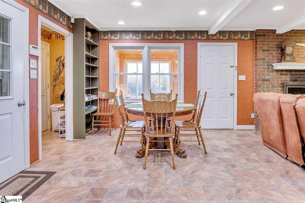 532 Martin Road Honea Path, SC 29654 - Photo 8 of 36