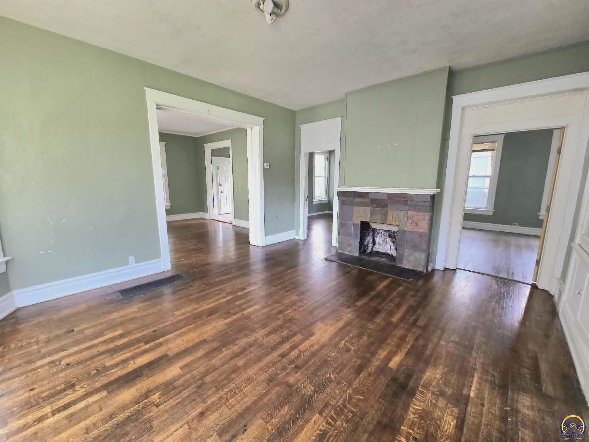 1248 Southwest Clay Street Topeka, KS 66604 - Photo 6 of 14
