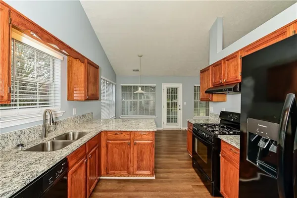 $1,850 | 5986 Creekside Drive, Rex, GA 30273