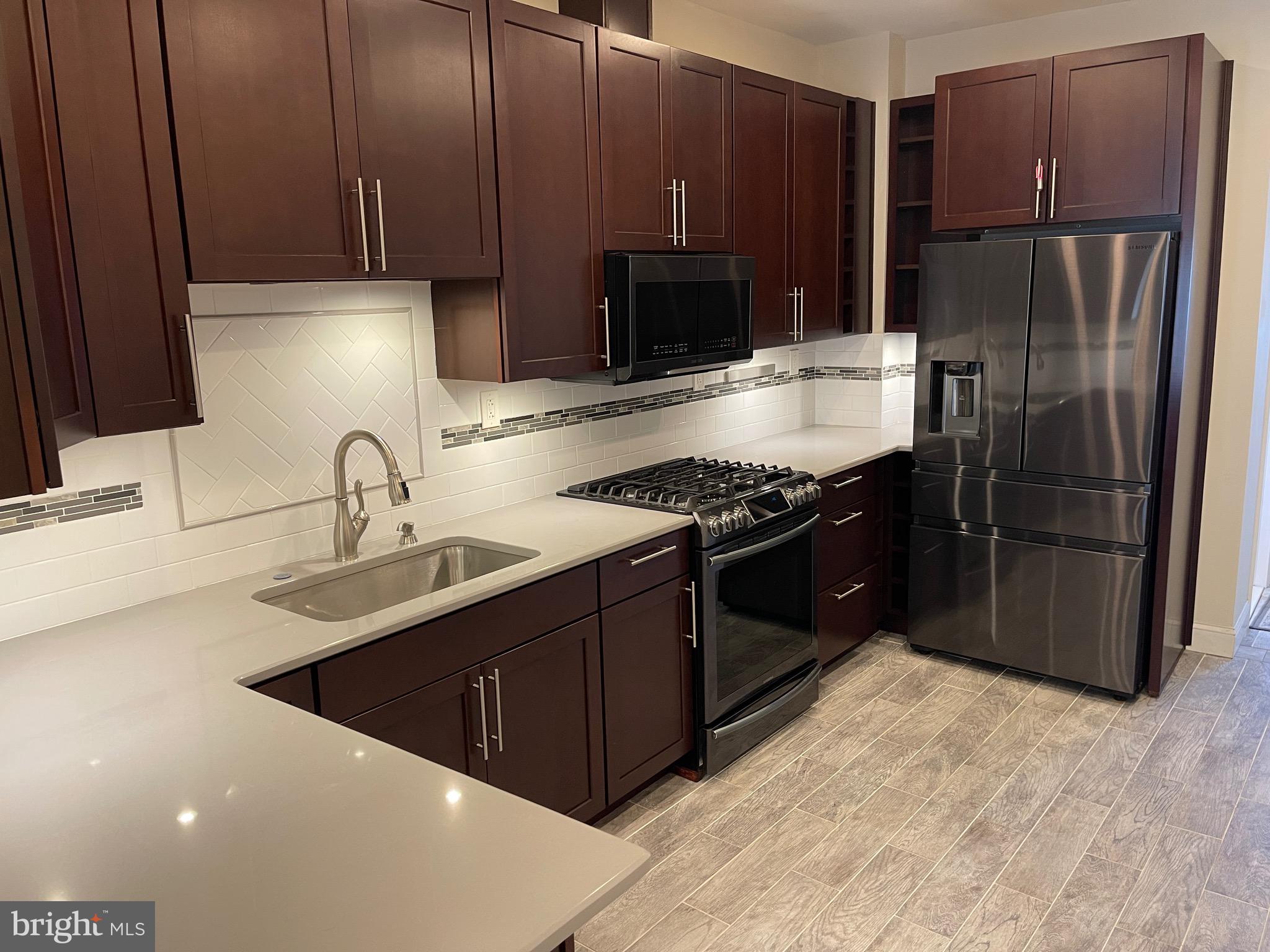 3414 Edgemont Street Philadelphia, PA 19134 - Photo 6 of 38 Gallery Image 6