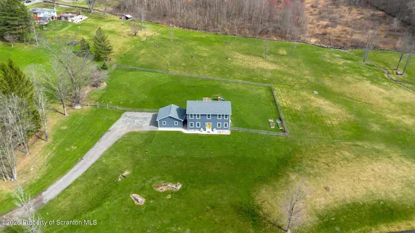 $485,000 | 8 Stone Creek Lane, Scott Township, PA 18433