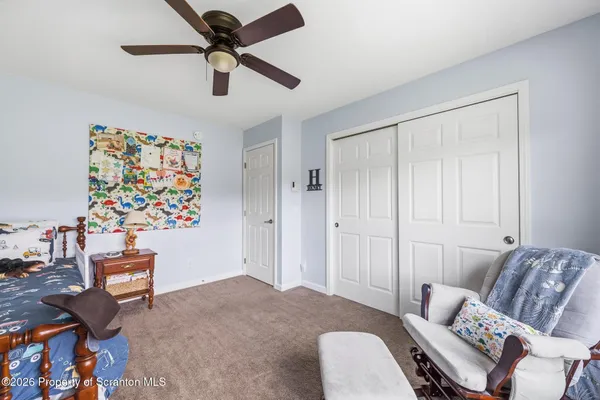 $485,000 | 8 Stone Creek Lane, Scott Township, PA 18433