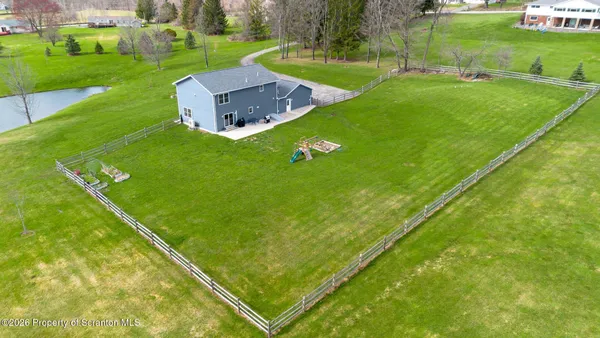 $485,000 | 8 Stone Creek Lane, Scott Township, PA 18433