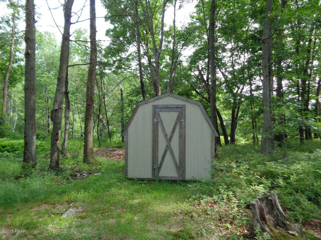 112 Mountain View Road Newfoundland, PA 18445 - Photo 13 of 35
