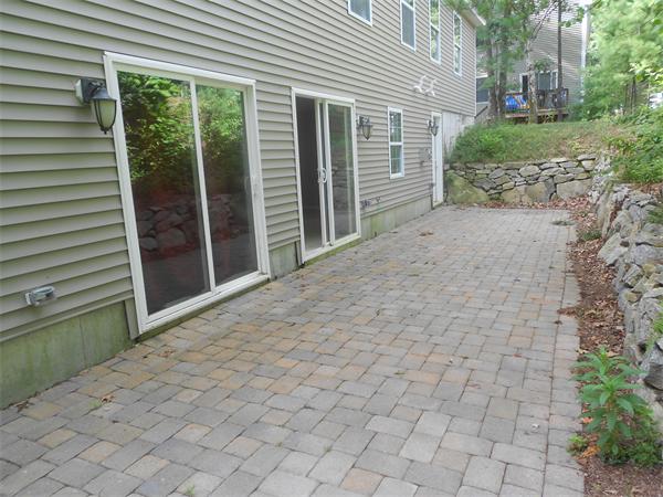 6 Longfellow Road, Unit B Groton, MA 01450 - Photo 10 of 11 a view of a backyard of the house