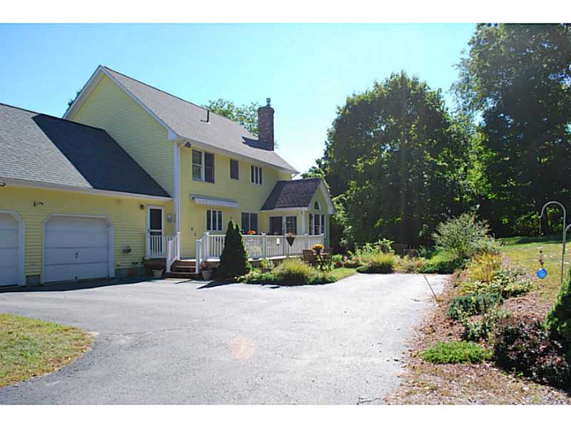 110 Williams Road Smithfield, RI 02917 - Photo 3 of 23 Yard/Garden.