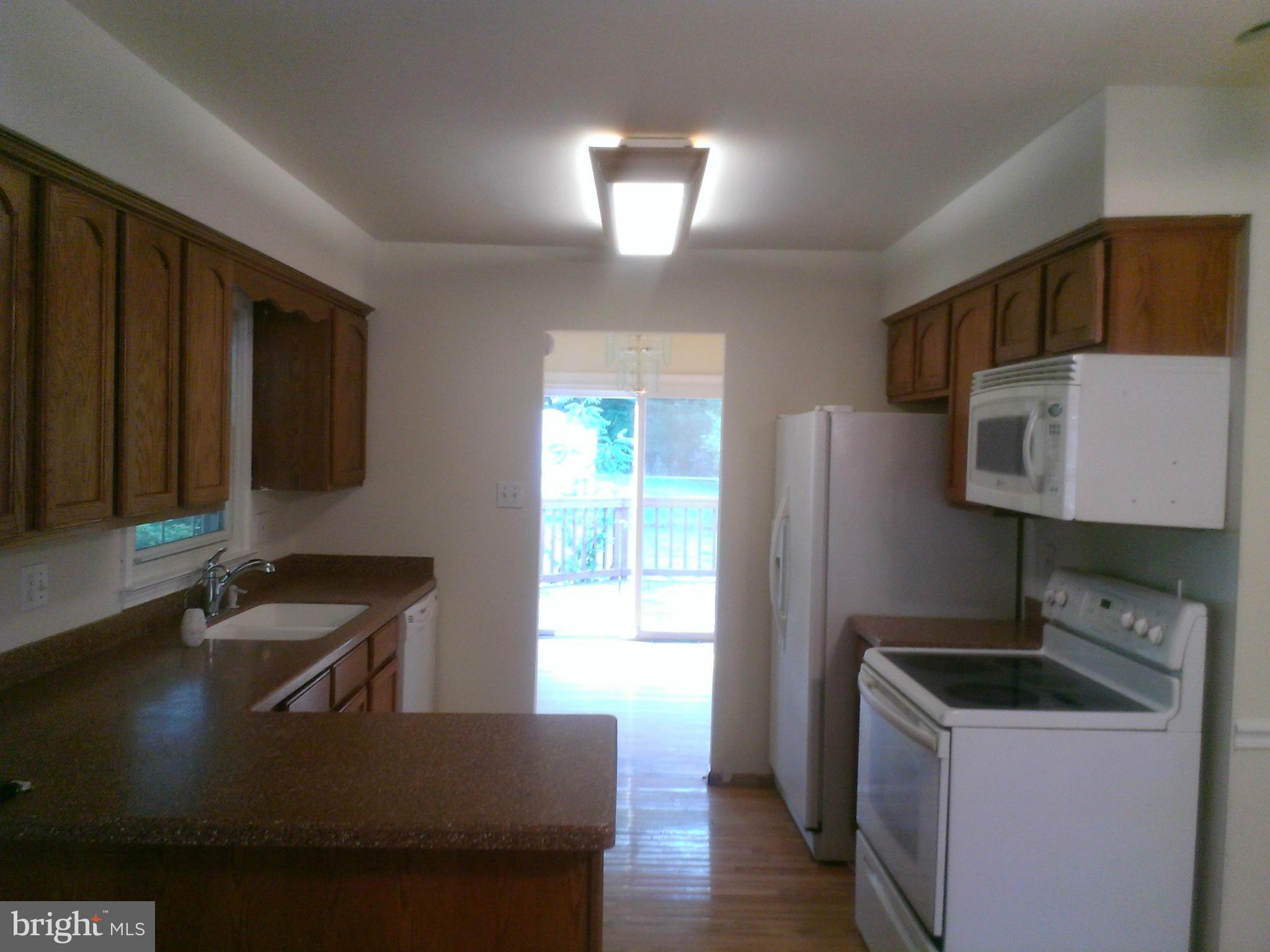 13105 Venango Road Fort Washington, MD 20744 - Photo 3 of 29 Kitchen