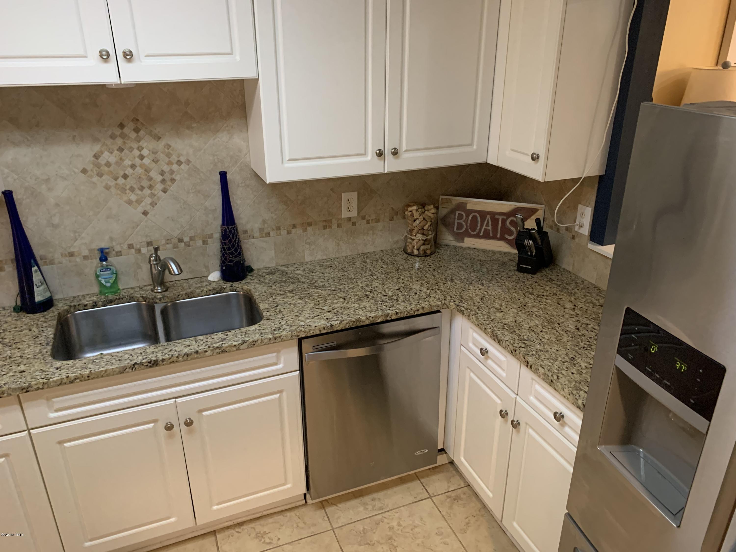 1855 Seaside Road Southwest, Unit 3 Ocean Isle Beach, NC 28469 - Photo 13 of 24 13
