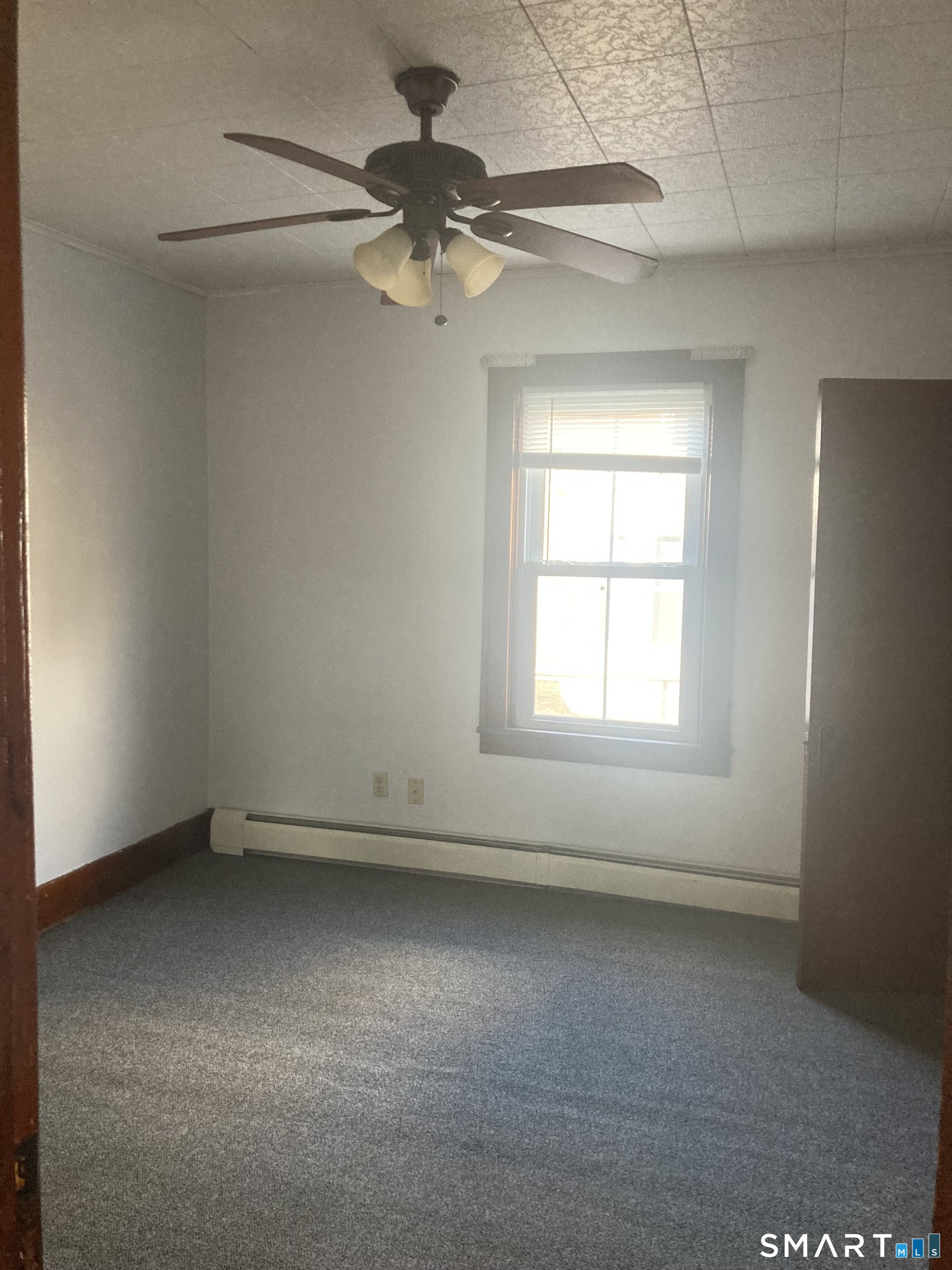 61 Main Street, Unit B Thompson, CT 06255 - Photo 14 of 20