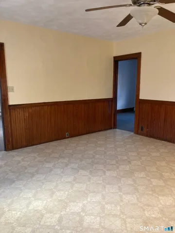 $1,700 | 61 Main Street, Unit B, Thompson, CT 06255