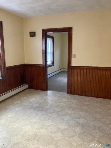 $1,700 | 61 Main Street, Unit B, Thompson, CT 06255