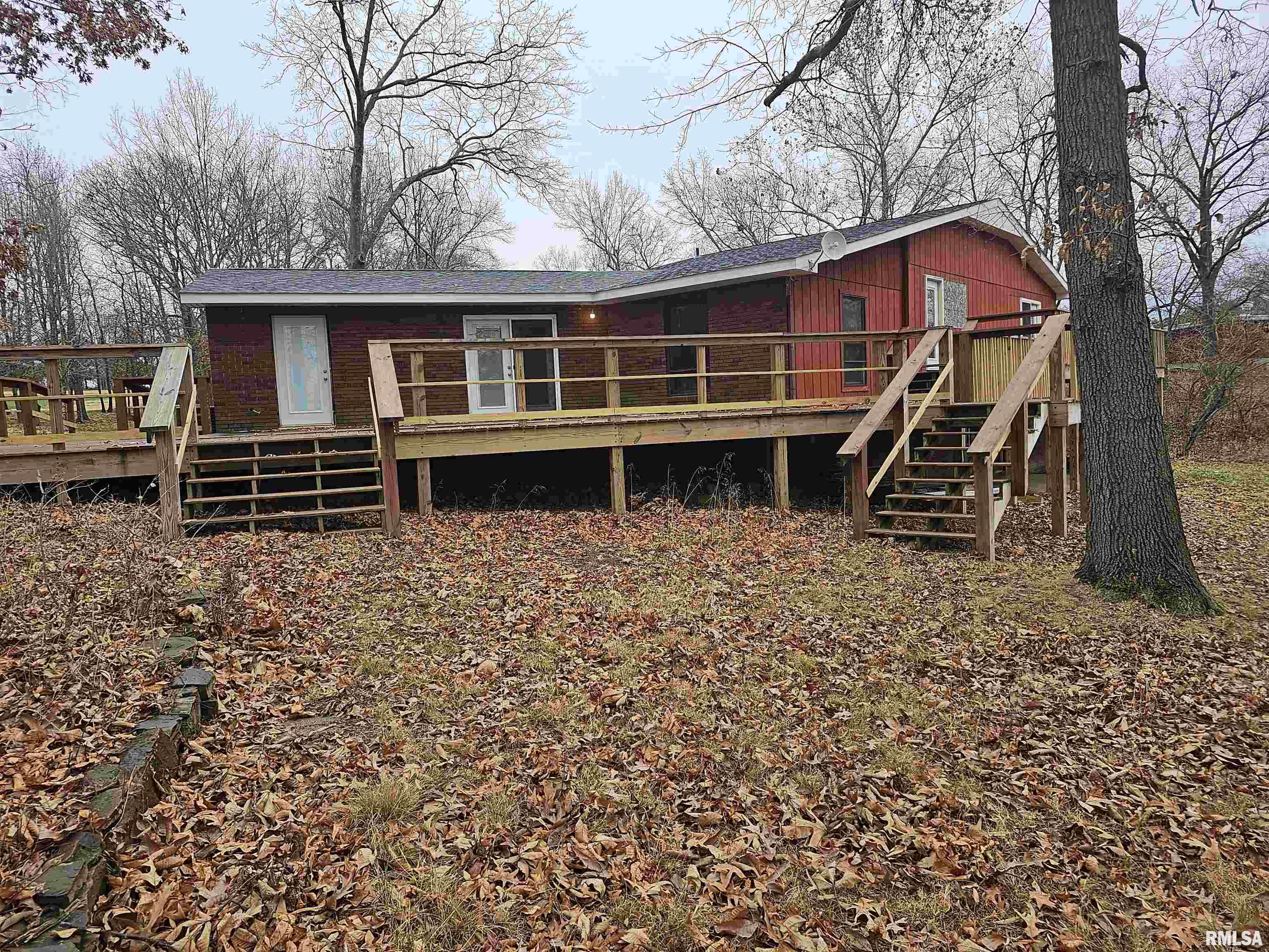 1203 Clubhouse Road Marion, IL 62959 - Photo 3 of 16 Gallery Image 3