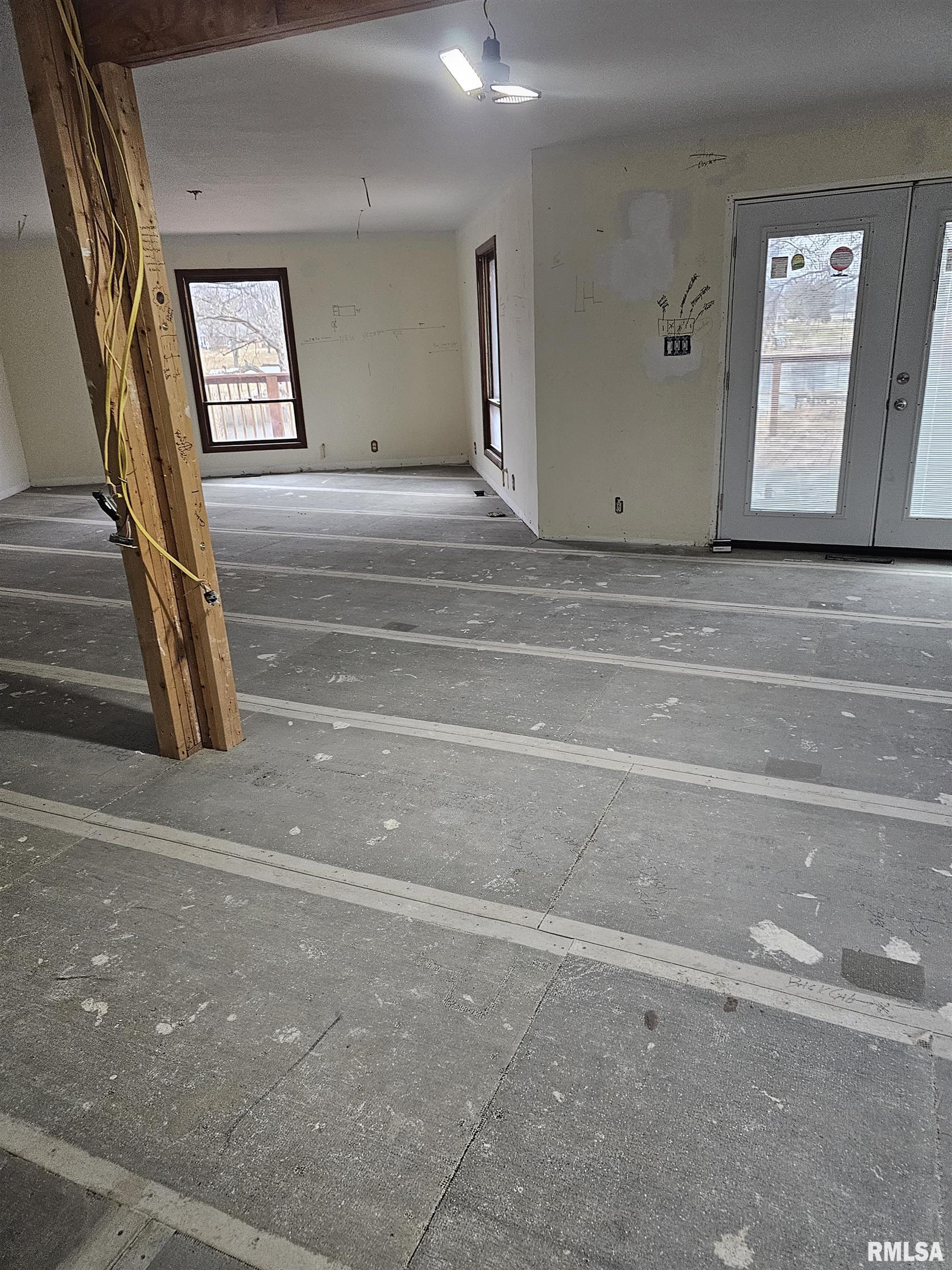 1203 Clubhouse Road Marion, IL 62959 - Photo 7 of 16 Gallery Image 7