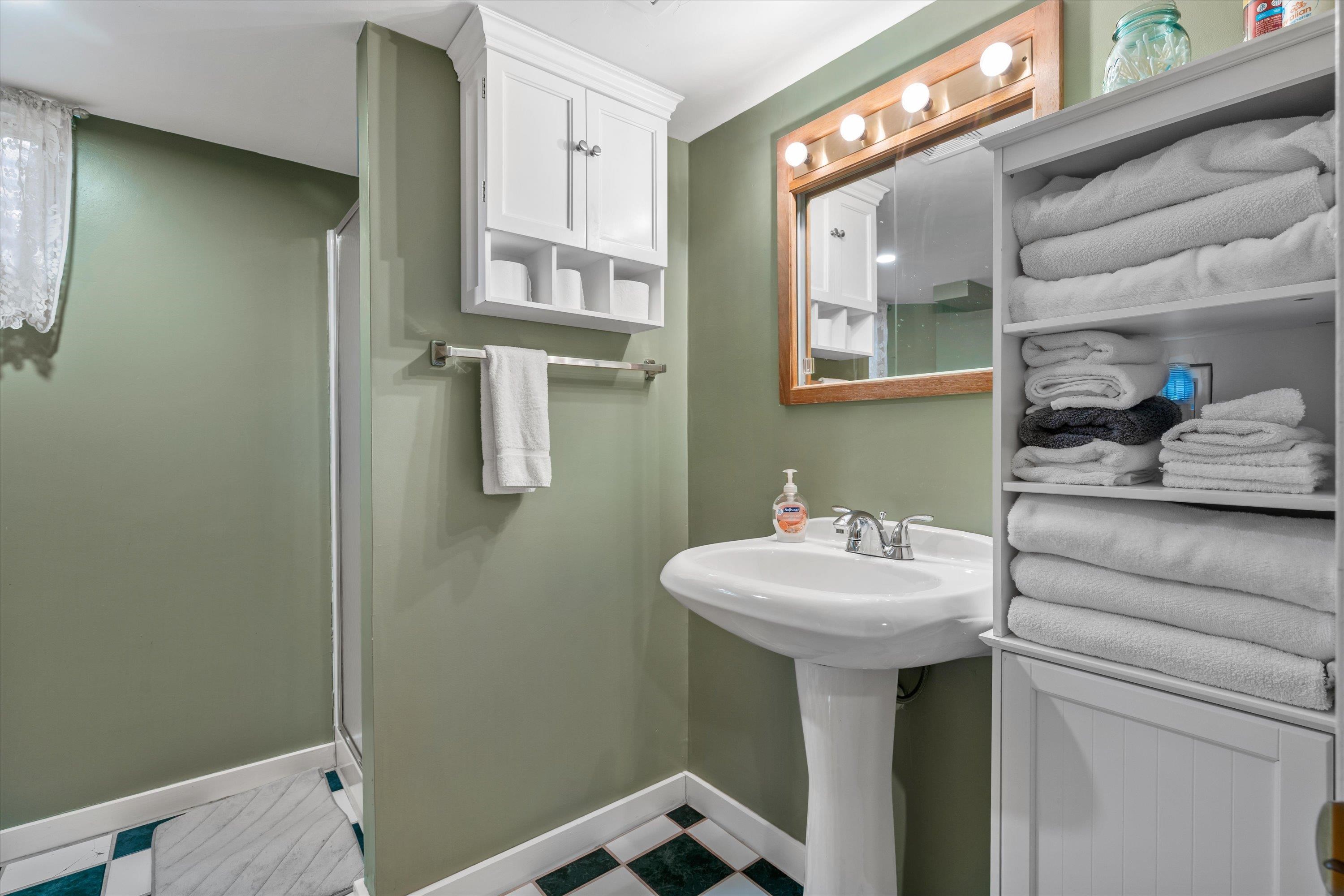 1093 Reed Street Green Bay, WI 54303 - Photo 29 of 38