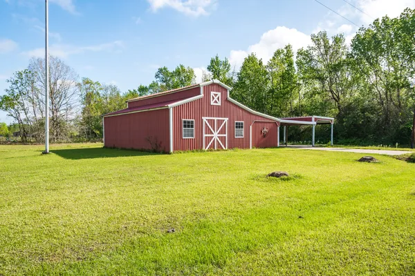 $160,000 | 1080 County Road 2058, Liberty, TX 77575