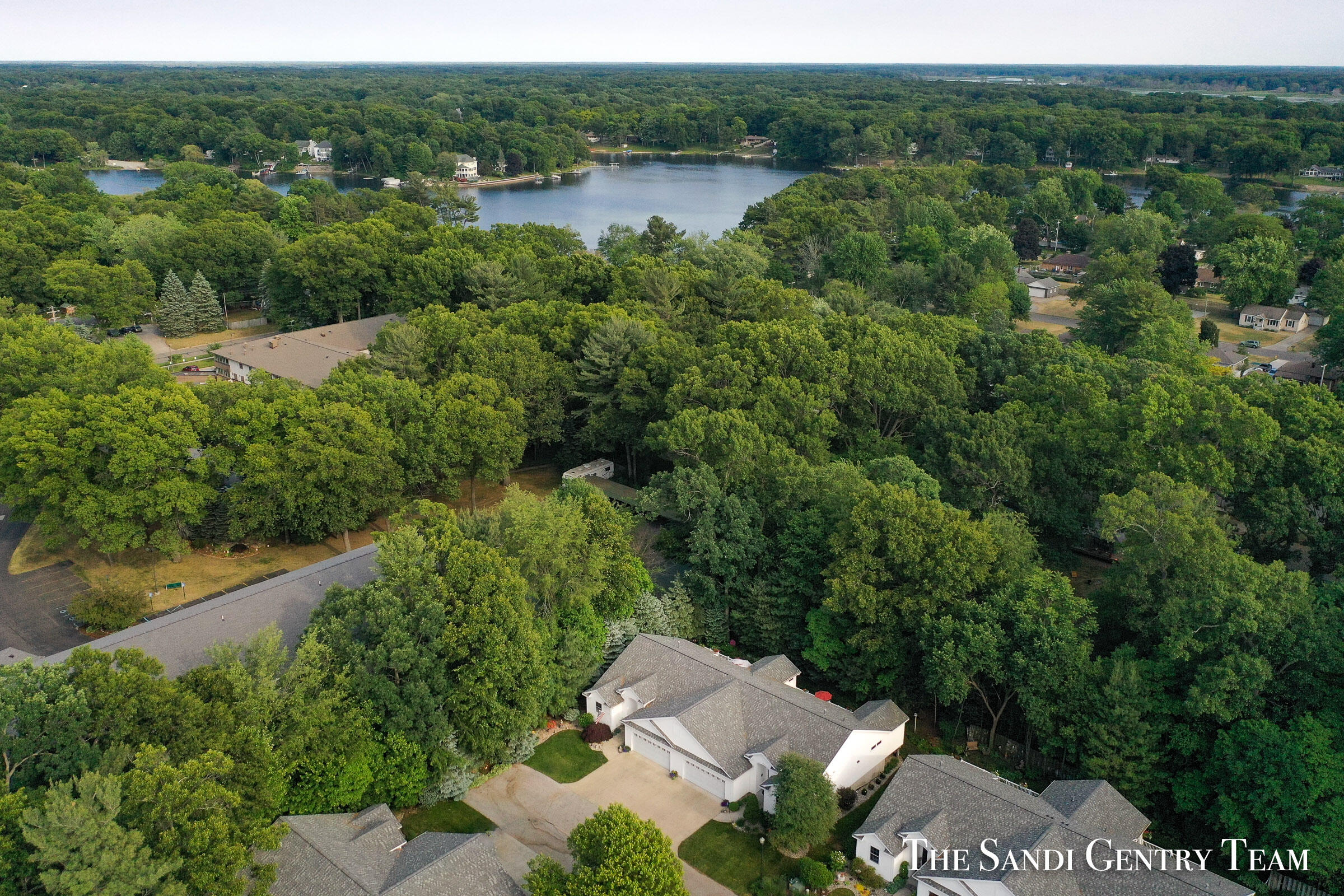 161 Stonegate Court Spring Lake, MI 49456 - Photo 34 of 35 DJI_0286