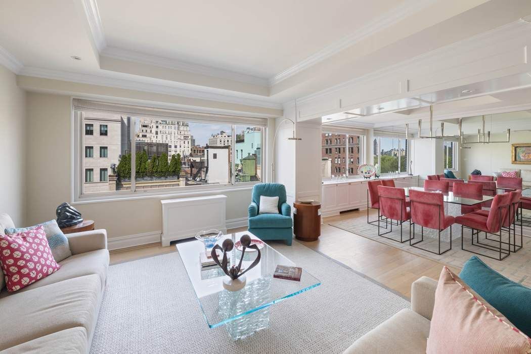 10 East 70th Street, Unit 10D Manhattan, NY 10021 - Photo 3 of 10
