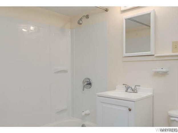 8345 Boston State Road Boston, NY 14025 - Photo 6 of 6 Lower Unit