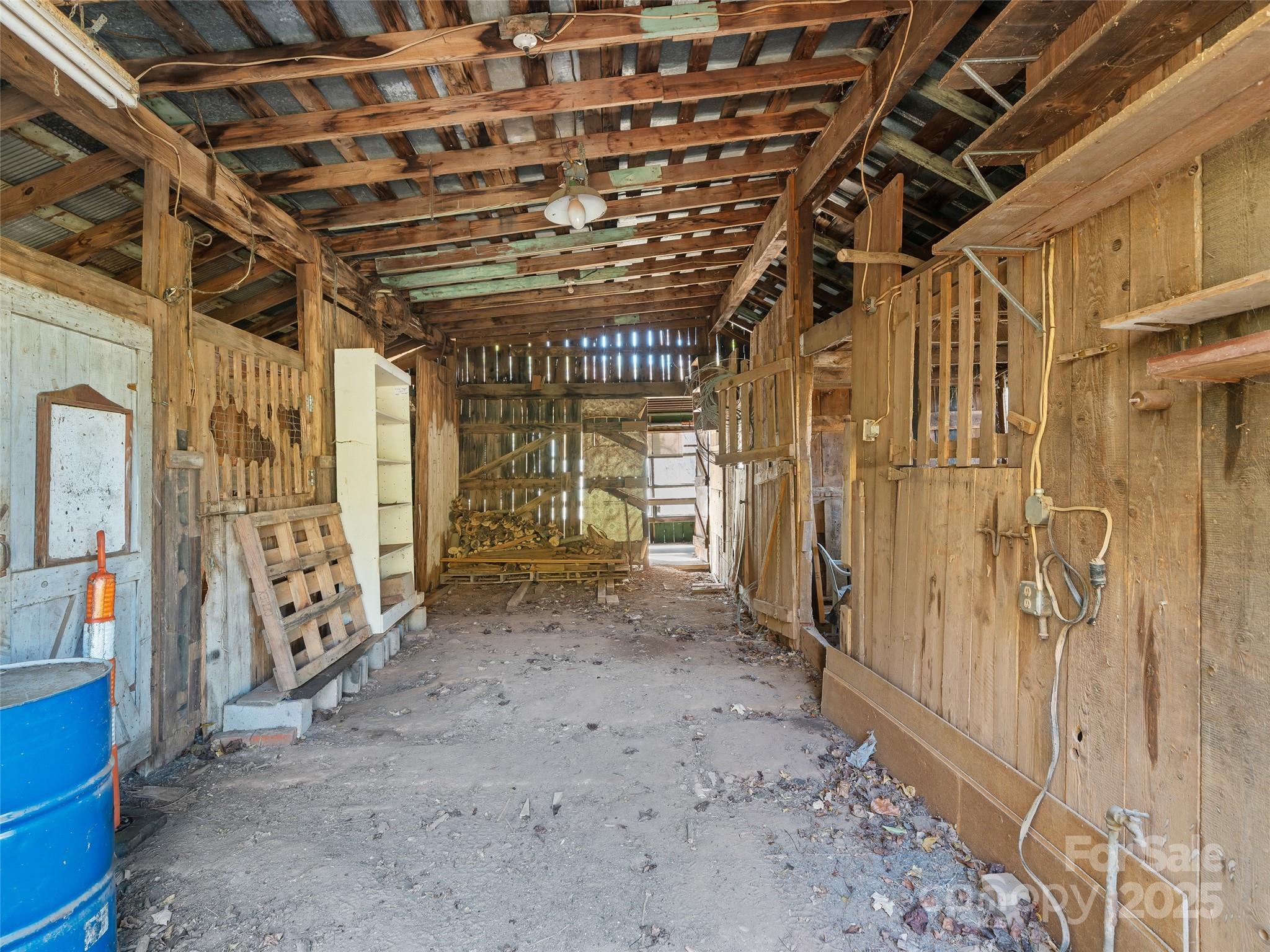 19 Old Patton Hill Road Swannanoa, NC 28778 - Photo 25 of 44 a view of entryway