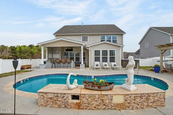 $599,999 | 41 Gladwood Way, Garner, NC 27529