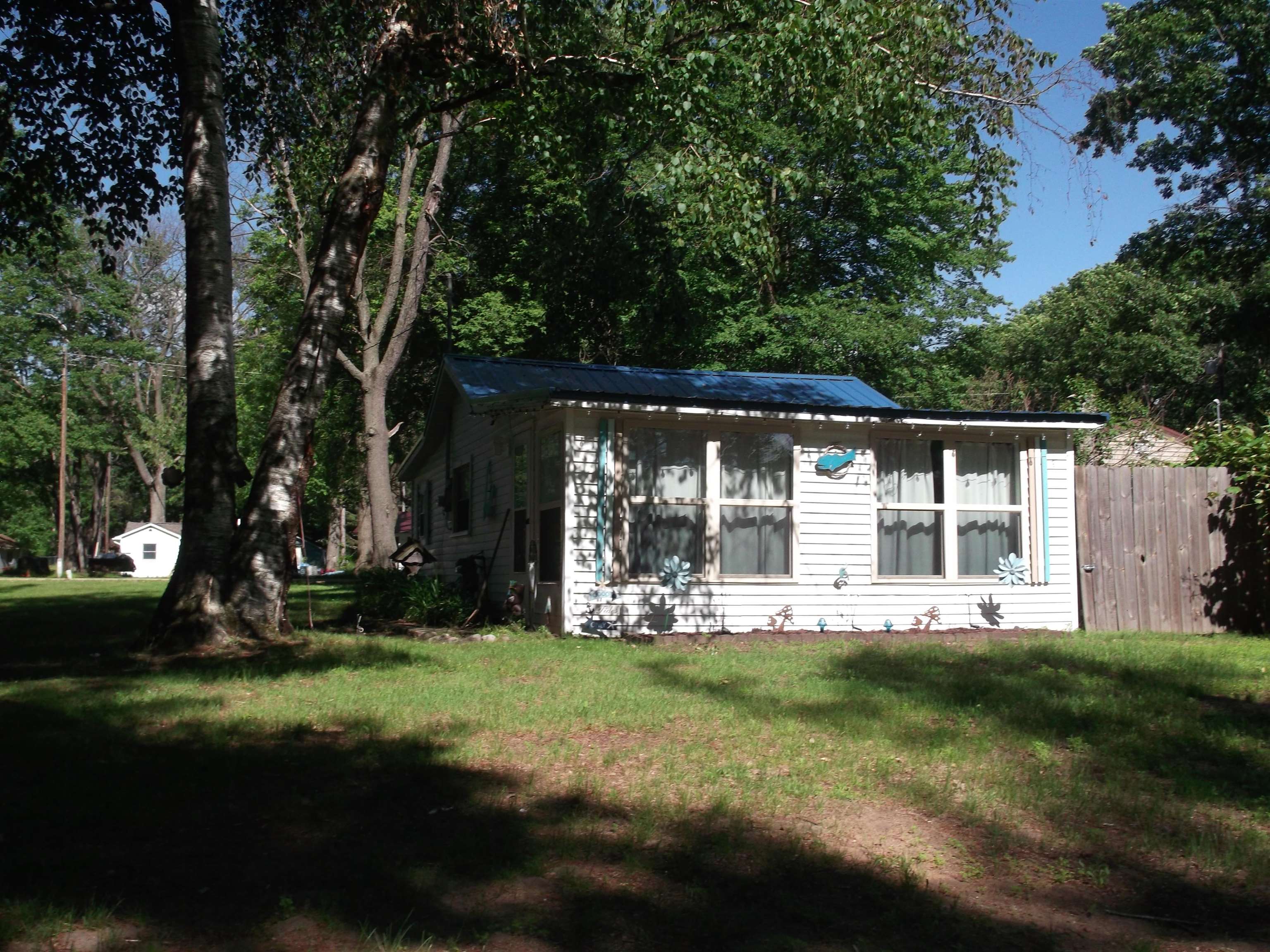 103 Maple Street Lake, MI 48632 - Photo 11 of 19