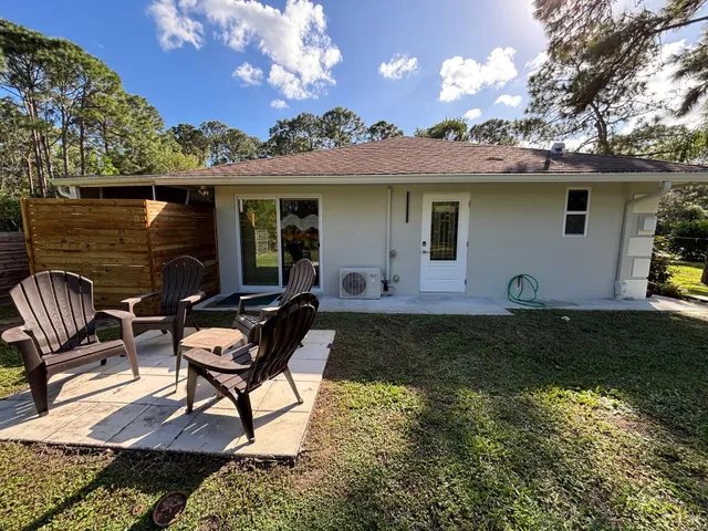 $1,900 | 15780 78th Drive North, Palm Beach Gardens, FL 33418